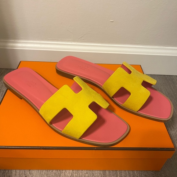 Hermes Oran Sandals (Brand New) - Picture 3 of 6